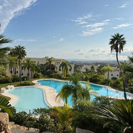 Amazing Two Bedroom Apartment In Los Flamingos, Marbella 埃斯特波纳 外观 照片